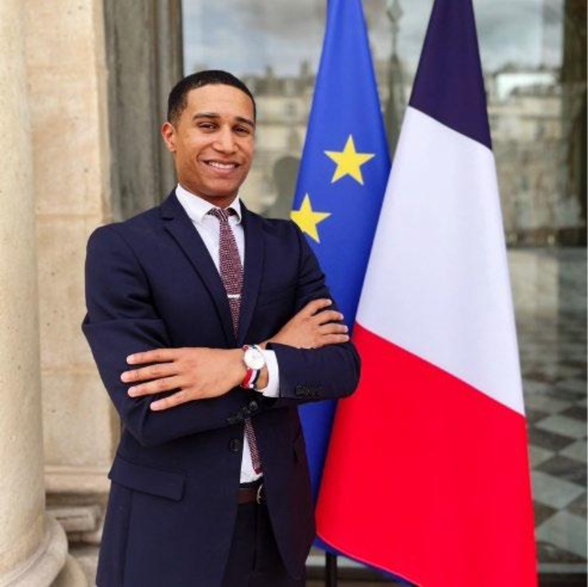 Vincent Mumbaya, Maître d’hôtel majordome au Palais de l’Élysée