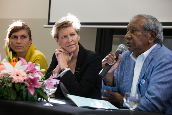 Orange annonce le déploiement de la fibre optique à Saint-André et réaffirme son ambition de couverture de 80% des foyers réunionnais Orange annonce le déploiement de la fibre optique à Saint-André et réaffirme son ambition de couverture de 80% des foyers réunionnais