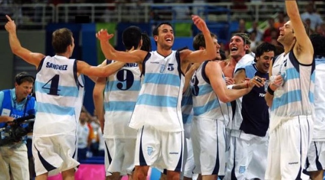 Les sélections de basket qui ont prouvé que l’alchimie collective pèse plus lourd qu’un cinq All-Star Les sélections de basket qui ont prouvé que l’alchimie collective pèse plus lourd qu’un cinq All-Star