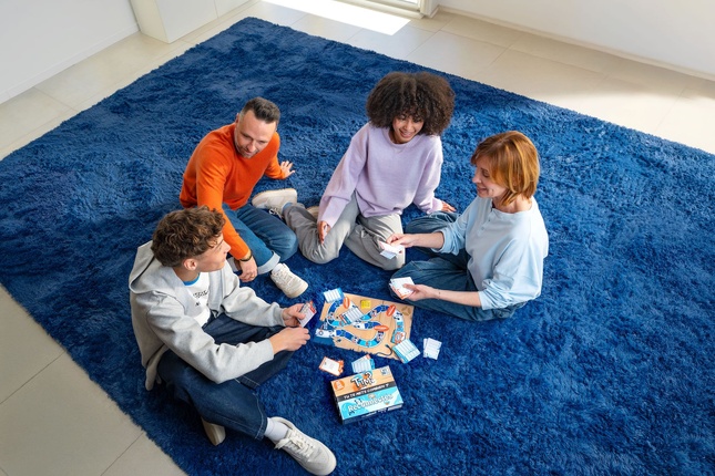 Bouygues Telecom célèbre ses 30 ans en offrant 10 000 jeux de société pour favoriser le dialogue en famille autour du numérique
