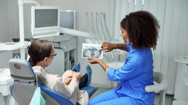 Se faire soigner les dents à l'étranger : les points à vérifier hors de France