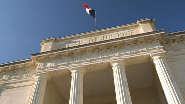 Les Documentaires diffusés en Septembre / Octobre sur Public Sénat Les Documentaires diffusés en Septembre / Octobre sur Public Sénat