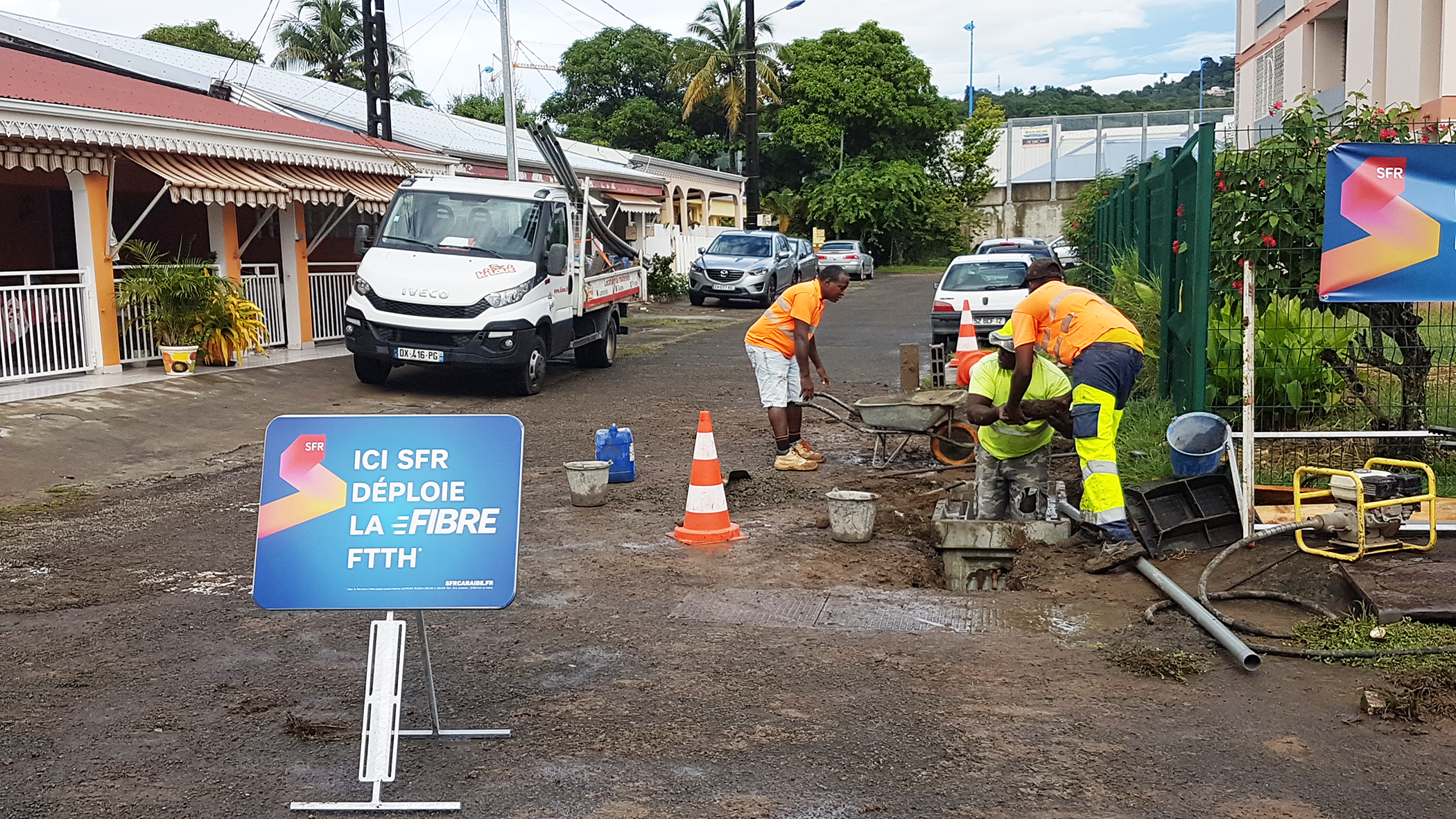 Martinique: SFR installe la Fibre optique (FTTH) dans la commune du Robert 