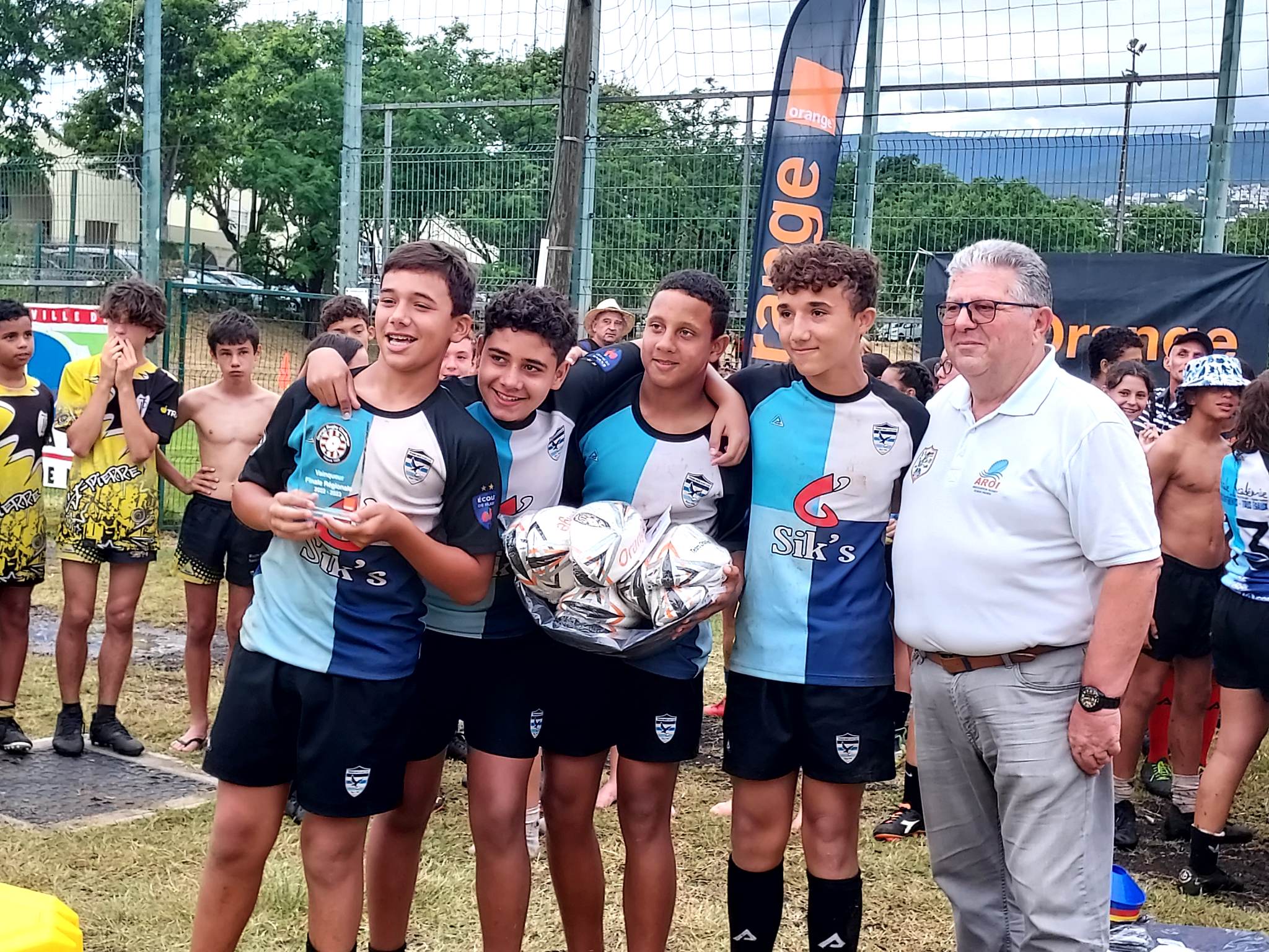 Les filles du Rugby Club du Tampon et les garçons de l’Etang Salé Rugby Club de la Réunion en lice pour la finale de l’Orange Rugby Challenge