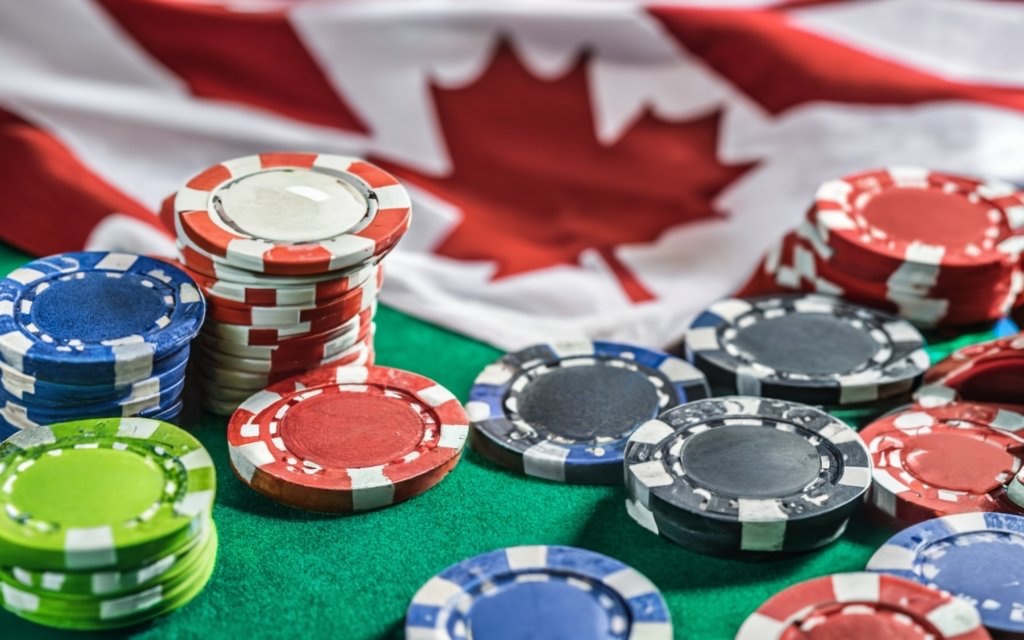jetons de casino et drapeau canadien