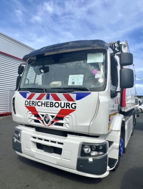 Derichebourg Océan Indien inaugure son agence de Saint-Pierre et présente le tout premier camion benne électrique de collecte d’ordures ménagères à La Réunion