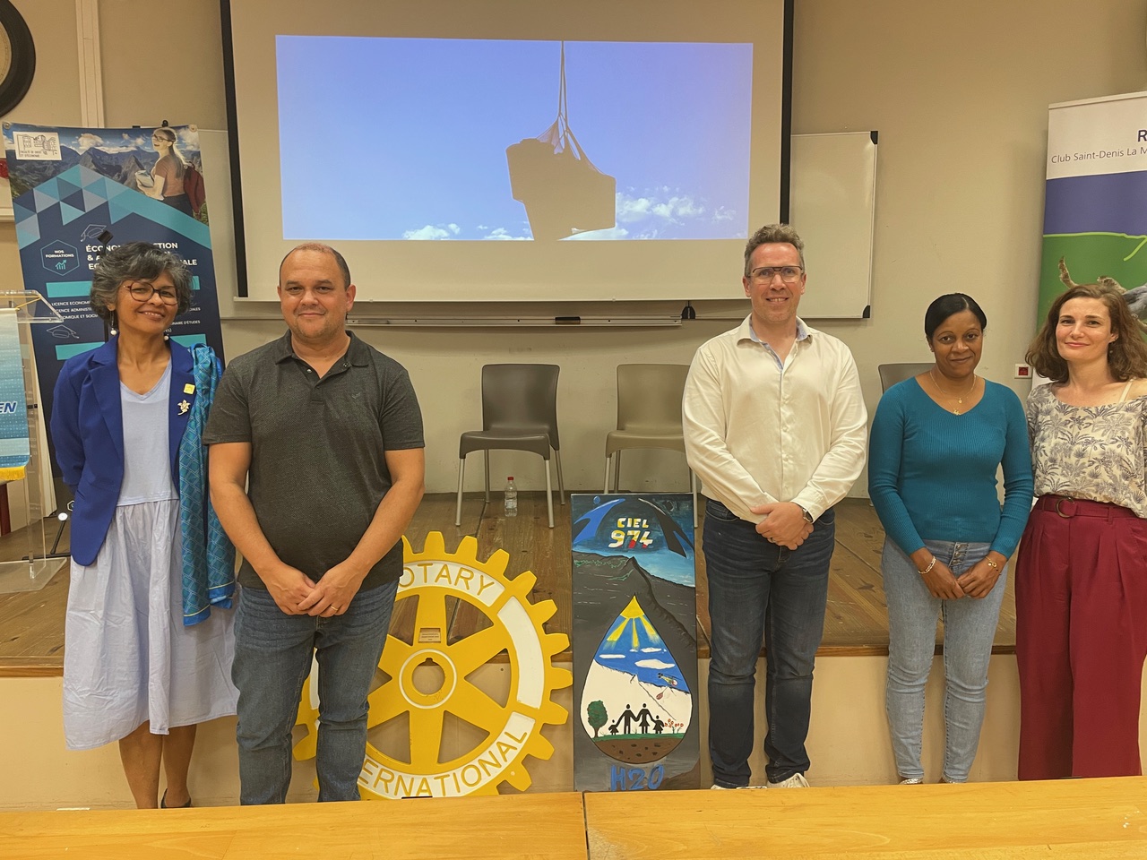 L’accès à l’eau à Mafate : le Rotary Saint-Denis La Montagne remet le débat au cœur de l’actualité et continue les actions