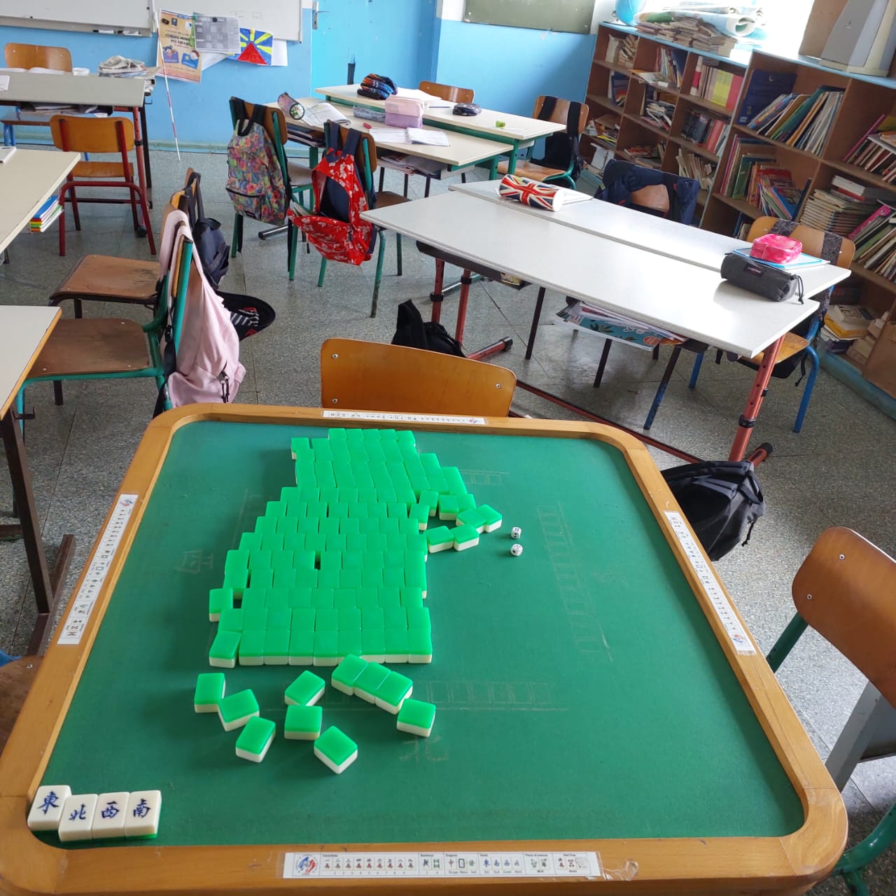 Du Mahjong dans les écoles de Saint-Louis : un jeu ancestral au service de la réussite éducative