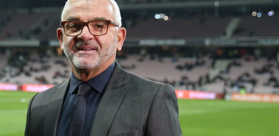 Oliver Rouyer Olivier Rouyer rejoint L'Équipe 21 pendant l'Euro