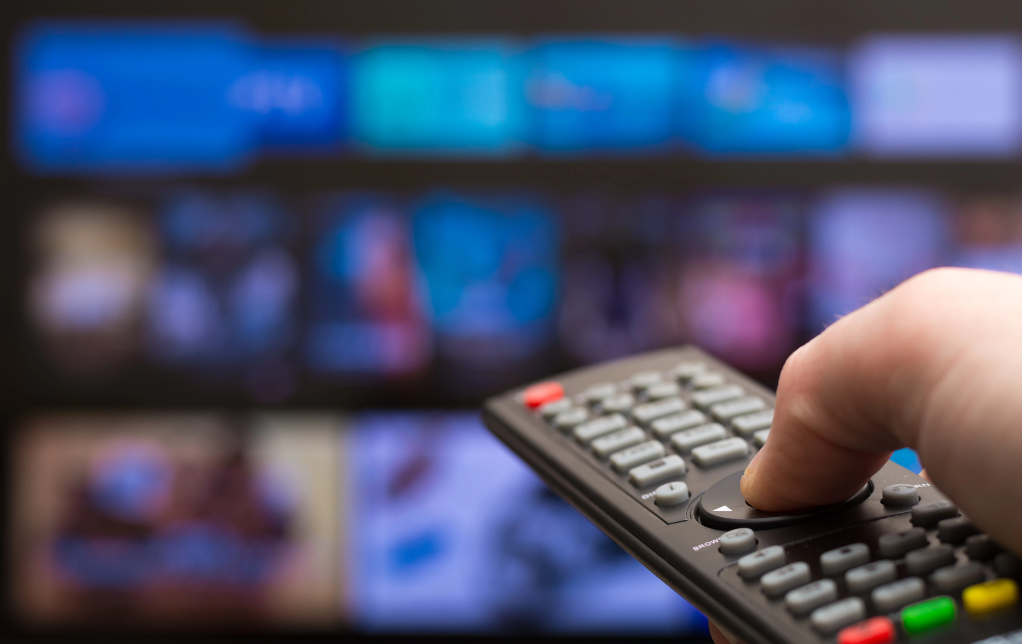 TNT : six fréquences remises en jeu en 2027, l’Arcom prépare son prochain appel à candidatures