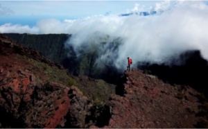 "Les plus beaux treks" à l'île de la Réunion sur le GR R2 le 8 mai sur la chaîne Voyage