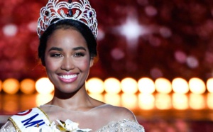 Clémence Botino, Miss France 2020 représentera la France au concours Miss Univers 2021 le 12 décembre prochain