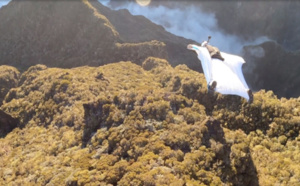 La Réunion: Les Parachutistes à l'honneur dans un documentaire inédit de Franck Grangette, le 25 avril sur France 3 et le site La 1ère