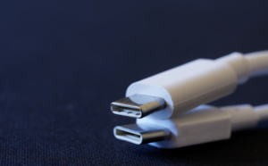 Chargeur universel USB-C pour les appareils portables: une réalité en 2024