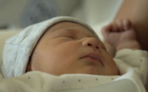 "Naître au monde, à La Réunion", un documentaire inédit diffusé le 24 octobre sur France 3 et La1ere.fr