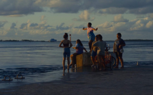 "Au revoir mon Atoll" : Retour sur la migration solitaire d'enfants polynésiens dans un documentaire inédit, le 19 juin sur France 3 et le Portail La1ere.fr