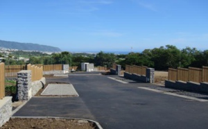 La Réunion / CBo Territoria achève ce jour deux opérations : Jardin du Golf à Beauséjour à Sainte-Marie et la résidence Le Clos des Serins sur Marie Caze à Saint-Paul