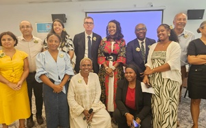 La chanteuse Zily enflamme le Kabardock : une soirée magique à La Réunion entre espoir, unité et renaissance