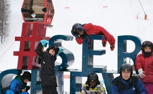 Un séjour inoubliable : Les jeunes du DITEP Antoine Lucas à la découverte de la neige et de Paris