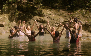 « Guadeloupe, les guérisseuses du territoire » : un documentaire poignant sur les femmes en lutte contre le chlordécone. Diffusion prévue ce samedi sur Ushuaïa TV