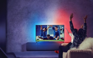 L’Ambilight TV App: Philips transforme le salon des supporters en terrain de l’Euro 2016