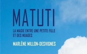 La martiniquaise Marlène Millon-Desvignes raconte dans son roman le parcours d'une fillette au sein d'une grande fratrie, dont le regard vers le ciel ouvre une réflexion sensible sur la transmission et l'au-delà