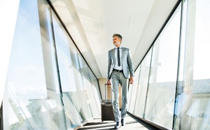 La « taxe de voyage » : comment ne plus perdre d’argent sur les taux de change défavorables
