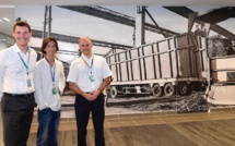 Exposition photo: Les sucreries de la Réunion font escale à l’aéroport Roland Garros