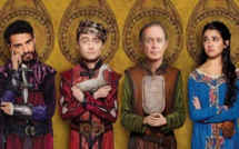 La saison 2 inédite de MIRACLE WORKERS à partir du 18 août sur Warner TV