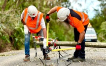 Orange annonce avoir rétabli 65% des antennes mobile qui étaient hors service et reconnecté 70% des clients internet déconnectés après le passage du cyclone Belal