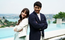 "Clair de lune" : La nouvelle série turque événement arrive dès aujourd'hui sur Novelas TV